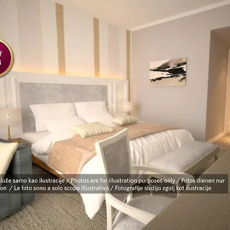 Remisens Casa Rosa - Metropol Annexe Hotel 4*