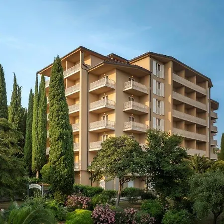 Remisens Casa Rosa, Depandansa Hotela Metropol Hotel