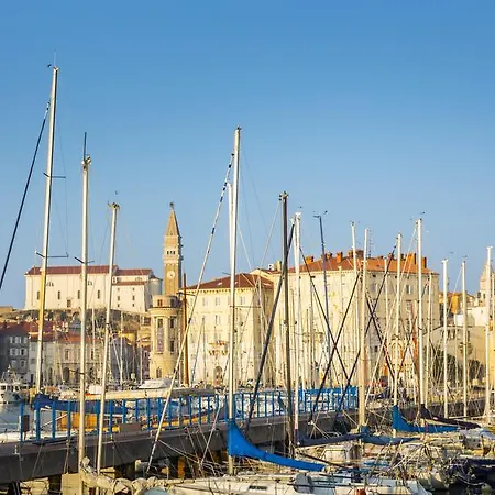 Depandansa Casa Rosa 4* Порторож