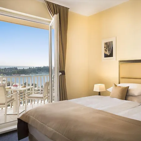 Remisens Casa Rosa - Metropol Annexe Hotel