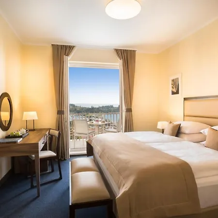 Remisens Casa Rosa, Depandansa Hotela Metropol ポルトローシュ