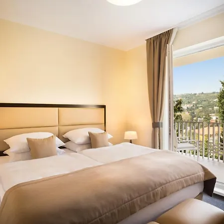 Remisens Casa Rosa - Metropol Annexe