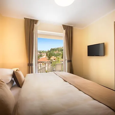 Depandansa Casa Rosa Отель Порторож