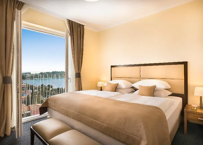 Remisens Casa Rosa, Depandansa